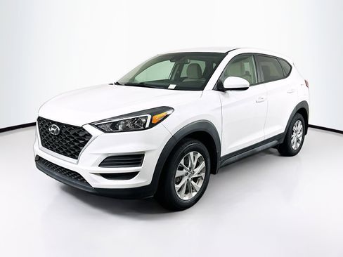 Used 2021 Hyundai Tucson SE image 3