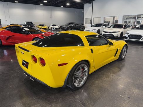 Used 2008 Chevrolet Corvette Z06 w/ Preferred Equipment Group RWD image 7