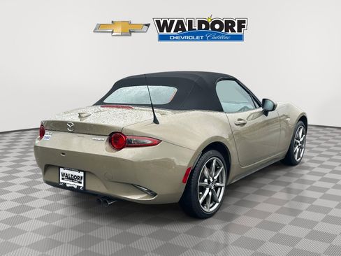 Used 2023 MAZDA MX-5 Miata Grand Touring image 6
