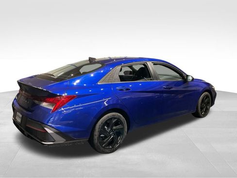 New 2026 Hyundai Elantra SEL Sport image 3