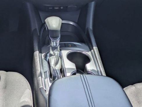 Used 2024 Chevrolet Malibu LT image 17