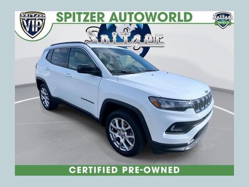 Used 2023 Jeep Compass Latitude AWD/4WD image 1
