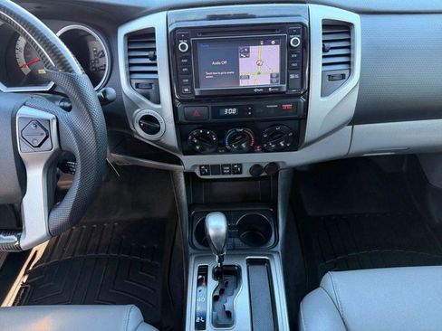Used 2014 Toyota Tacoma 4x4 Double Cab image 21