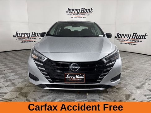 Used 2025 Nissan Versa S image 3