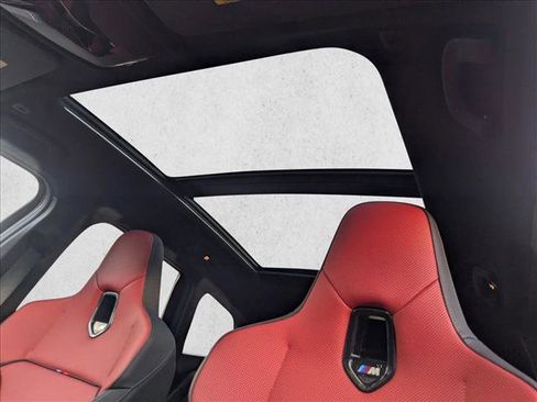 Used 2025 BMW X1 M35i w/ Premium Package image 15