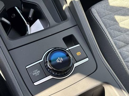 New 2026 Volkswagen Tiguan S FWD image 23