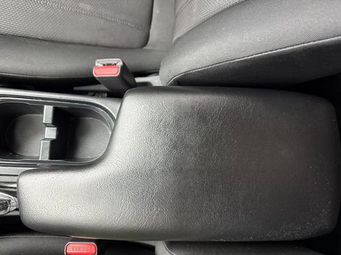 Used 2018 Subaru Impreza 2.0i AWD/4WD image 31