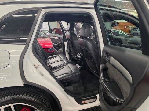 Used 2017 Audi SQ5 Premium Plus w/ Technology Package AWD/4WD image 37
