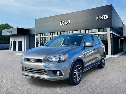 Used 2016 Mitsubishi Outlander Sport ES image 4