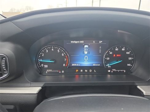 Certified 2022 Ford Explorer XLT w/ Equipment Group 202A image 39