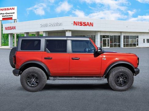 Used 2023 Ford Bronco Wildtrak image 5