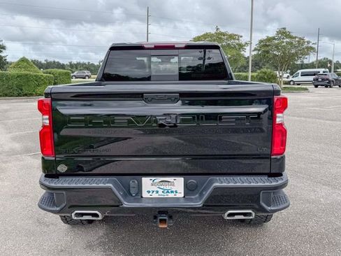 Used 2024 Chevrolet Silverado 1500 LT Trail Boss w/ Convenience Package II AWD/4WD image 6