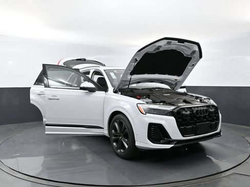 New 2026 Audi Q7 2.0T Premium Plus AWD/4WD image 32