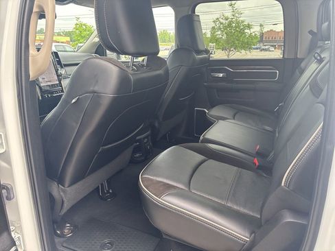 Used 2023 RAM 2500 Laramie AWD/4WD image 16