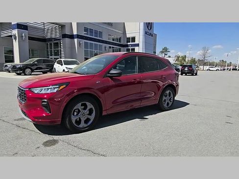 Used 2024 Ford Escape ST-Line w/ Cold Weather Package image 36