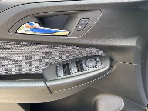 Used 2022 Chevrolet TrailBlazer LT w/ Driver Confidence Package image 16