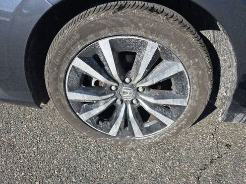 Used 2023 Honda Civic EX-L image 11