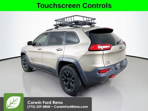Used 2016 Jeep Cherokee Trailhawk w/ Comfort/Convenience Group image 5