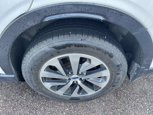 Used 2020 Subaru Outback AWD/4WD image 6