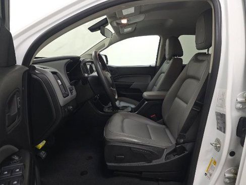 Used 2022 Chevrolet Colorado W/T w/ Custom Special Edition image 9