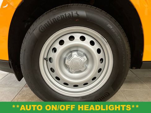 New 2026 Ford Maverick XL image 15