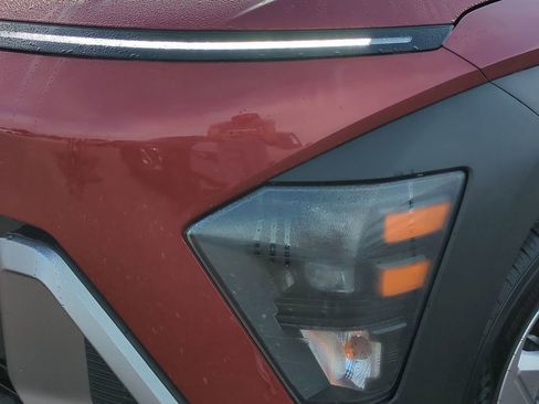 New 2026 Hyundai Kona SE image 10