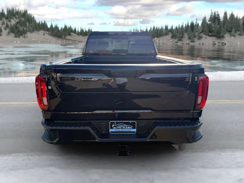 Used 2020 GMC Sierra 2500 AT4 w/ AT4 Premium Package image 4