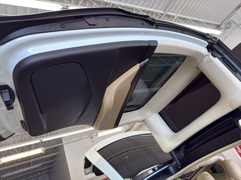 Used 2016 Tesla Model X 90D image 24