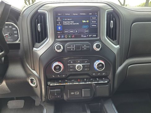 Used 2022 GMC Sierra 1500 Denali w/ Denali Reserve Package AWD/4WD image 19