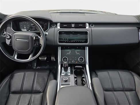 Used 2018 Land Rover Range Rover Sport HSE Dynamic image 10