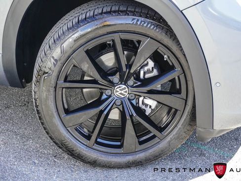 Used 2025 Volkswagen Atlas SEL Premium R-Line image 13