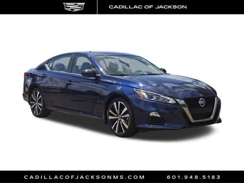 Used 2022 Nissan Altima 2.0 SR FWD image 3