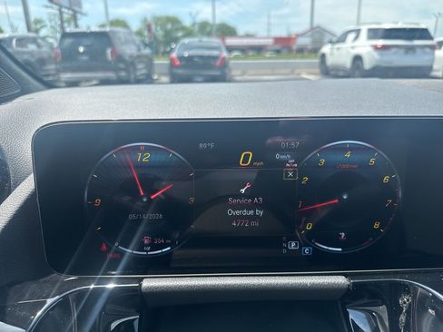 Used 2023 Mercedes-Benz GLA 250 4MATIC image 12