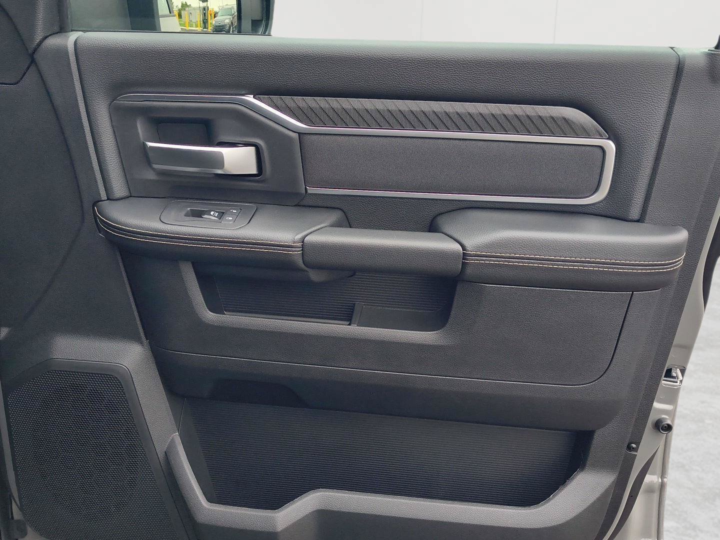 New 2027 RAM 3500 Big Horn AWD/4WD image 21