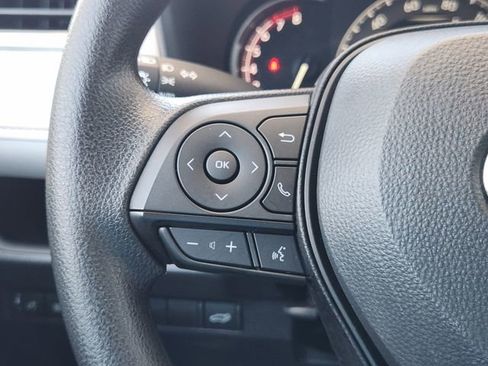 Used 2025 Toyota RAV4 XLE w/ Convenience Package FWD image 22