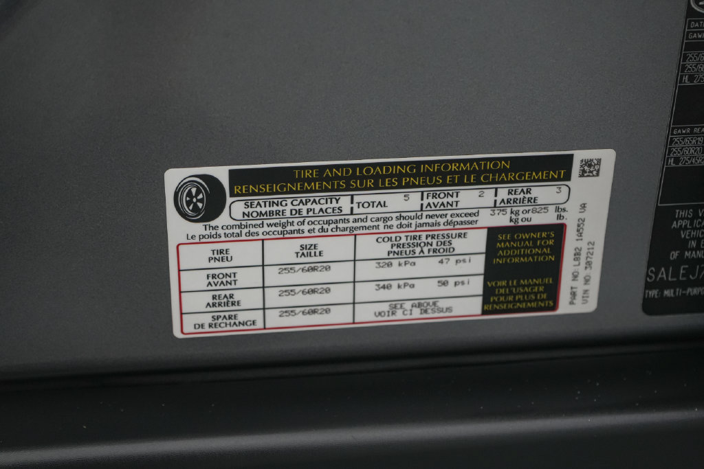 Used 2024 Land Rover Defender 110 S AWD/4WD image 34
