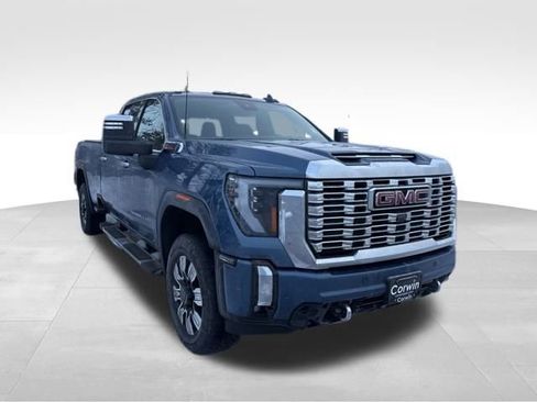 Used 2024 GMC Sierra 2500 Denali w/ Denali Reserve Package image 8
