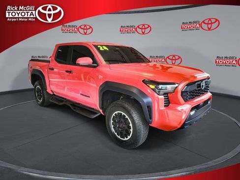 Used 2024 Toyota Tacoma TRD Off-Road AWD/4WD image 1