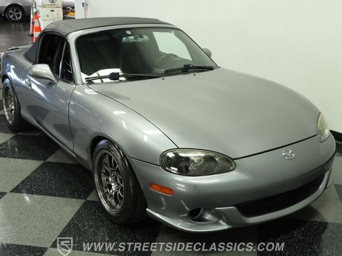 Used 2004 MAZDA MX-5 Miata MAZDASPEED RWD image 15