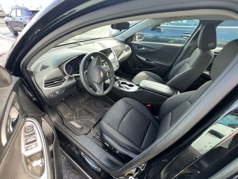 Used 2020 Chevrolet Malibu LT w/ Midnight Edition FWD image 5