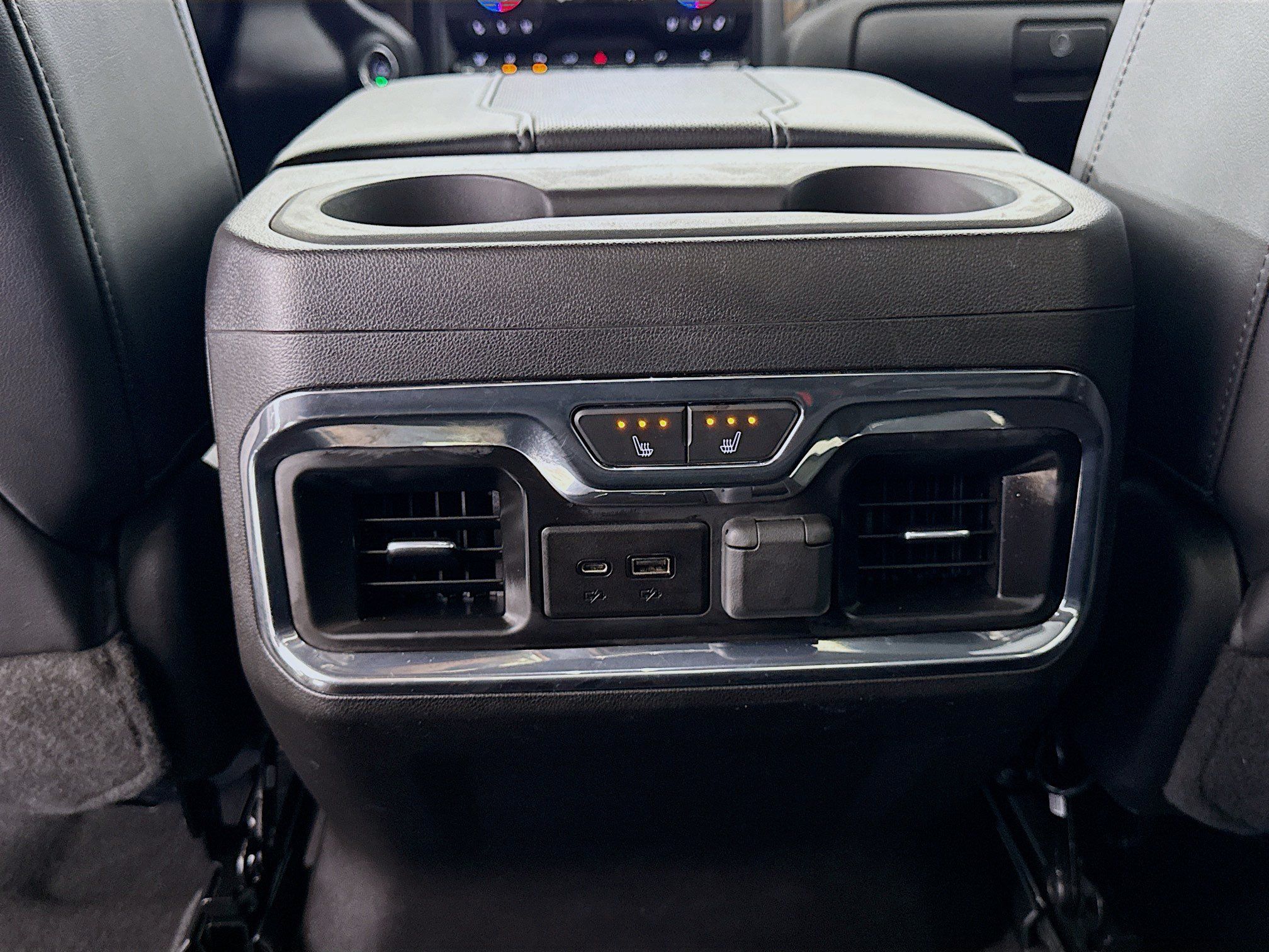 Used 2023 Chevrolet Silverado 3500 High Country AWD/4WD image 28