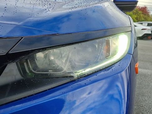 Used 2019 Honda Civic Sport image 9