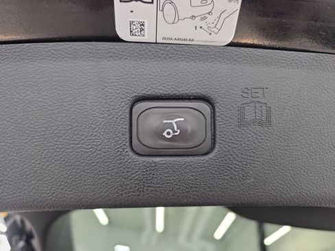 Used 2019 Ford Edge ST w/ Equipment Group 401A AWD/4WD image 33