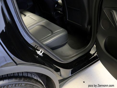 Used 2021 Tesla Model Y Performance image 28