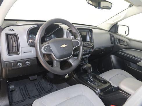Used 2019 Chevrolet Colorado W/T w/ WT Convenience Package AWD/4WD image 22