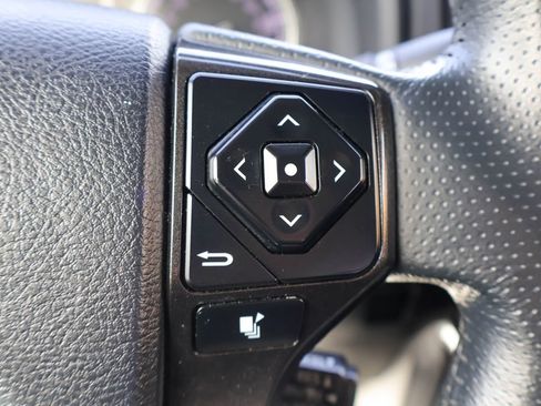 Used 2024 Toyota 4Runner TRD Off-Road image 13