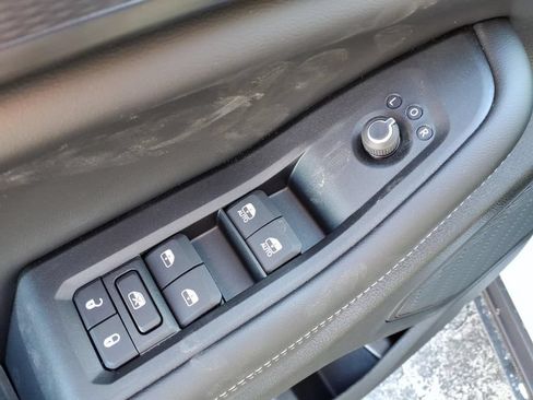 New 2026 Jeep Grand Cherokee Laredo X AWD/4WD image 7