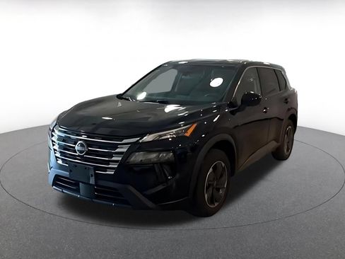 Used 2025 Nissan Rogue SV FWD image 7