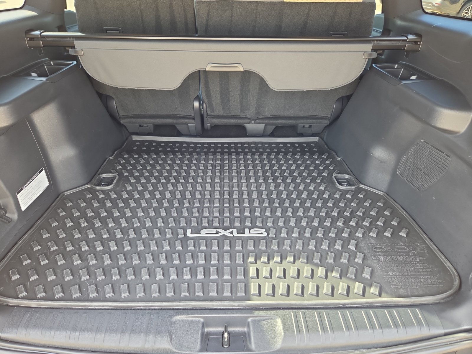 Used 2025 Lexus GX 550 w/ Accessory Package (32) AWD/4WD image 34