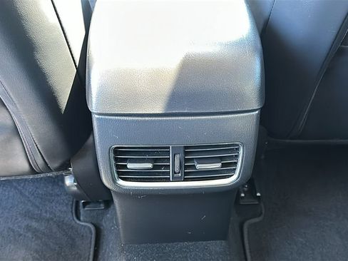 Used 2019 MAZDA CX-5 Touring image 33